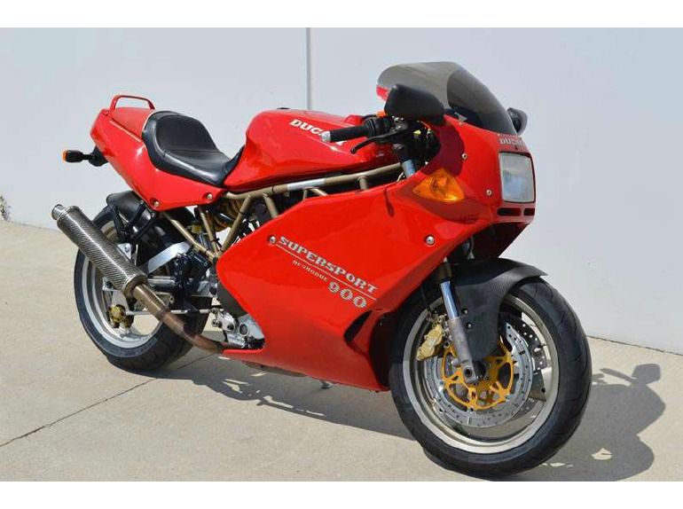 1996 Ducati 900SS 