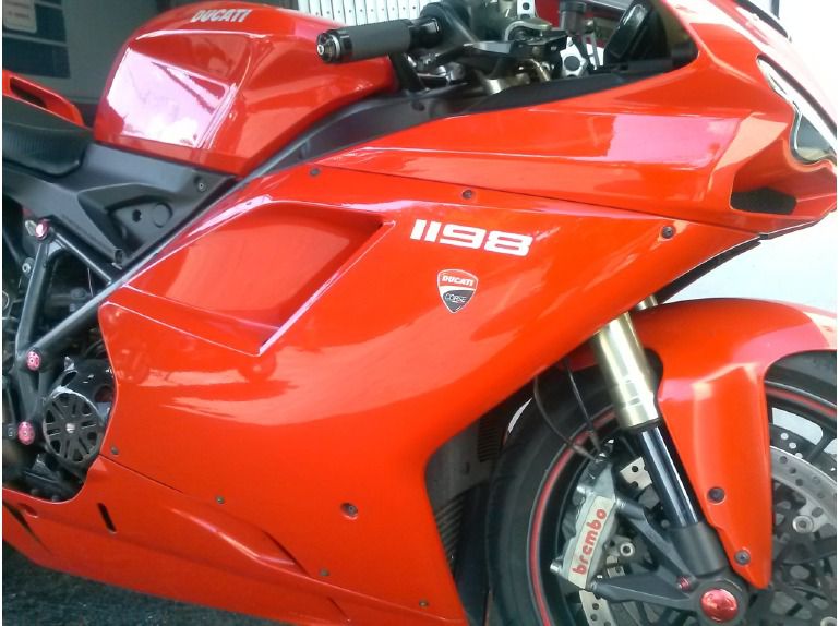 2009 Ducati SUPERBIKE 1198 