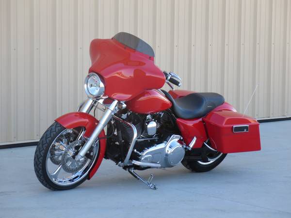 2010 Harley Davidson FLHX Street Glide ABS Cruise Only 8,302 Miles