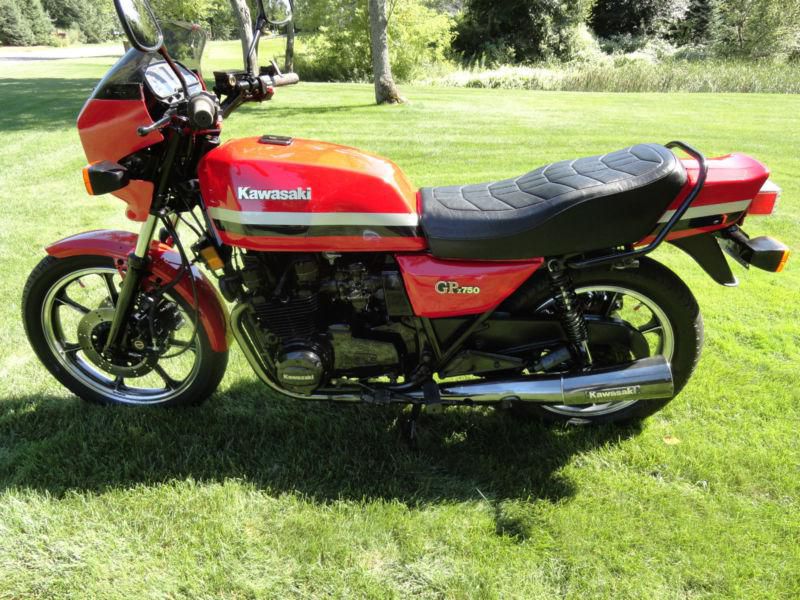 1982 GPZ750 r1 restored