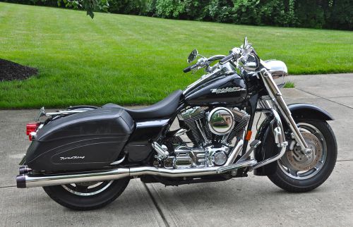 2004 harley-davidson touring