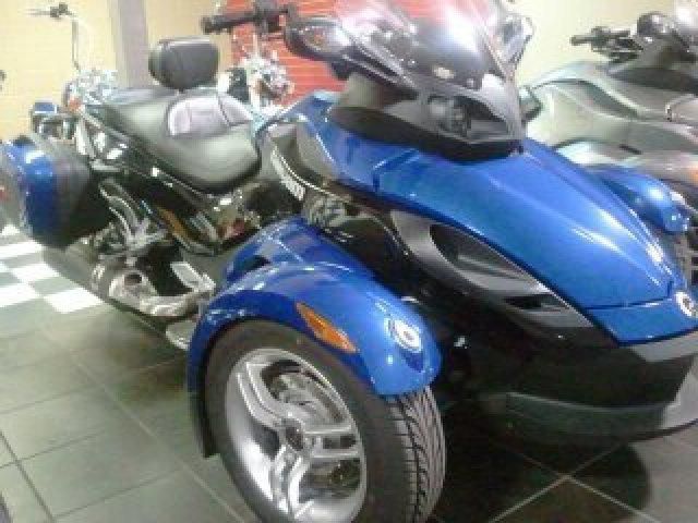 2010 Can-Am Spyder Roadster RS Sport Touring 