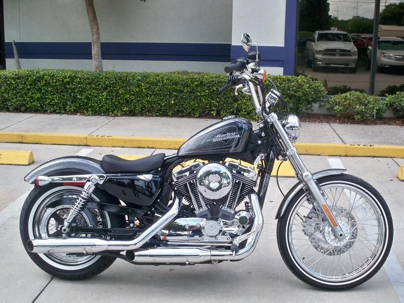 2014 harley-davidson xl1200v - sportster seventy-two  standard 