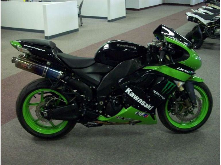 Kawasaki Ninja ZX-10R for on 2040-motos