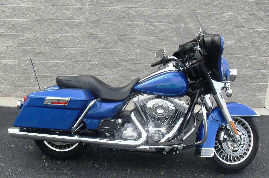 2009 Harley-Davidson FLHT Electra Glide Standard Touring 