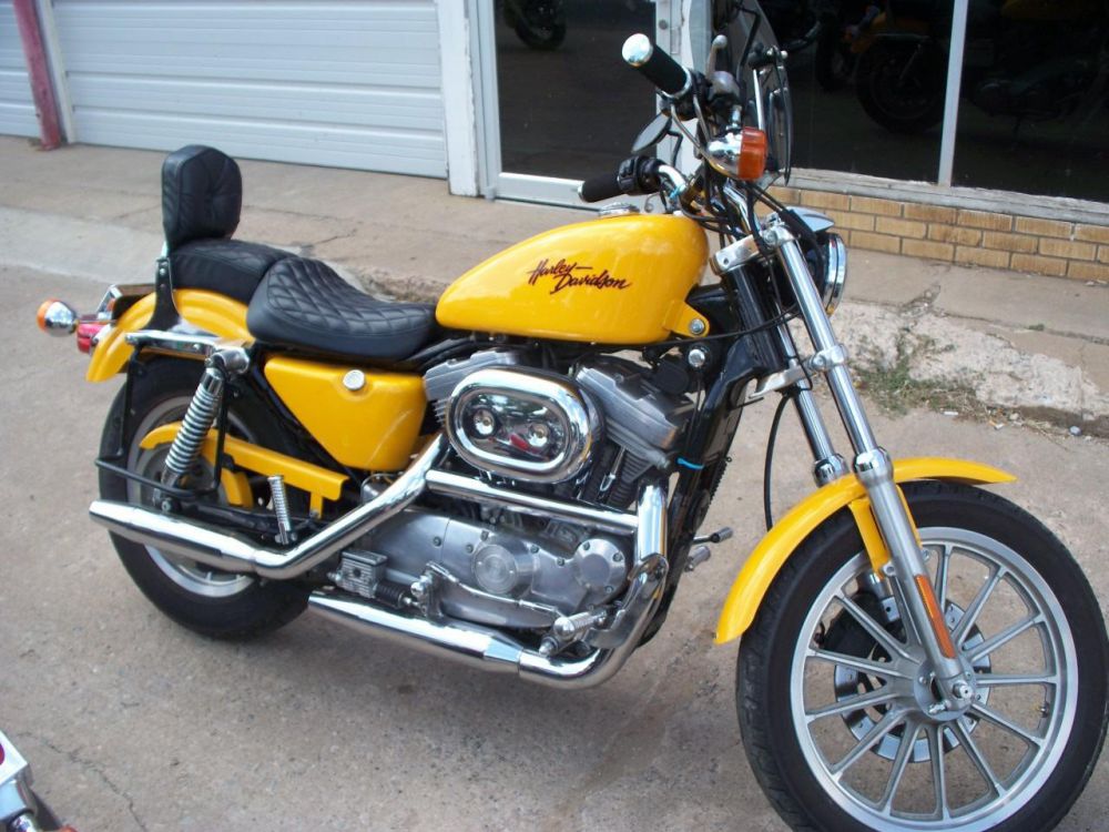 2000 Harley-Davidson XL883 Cruiser 