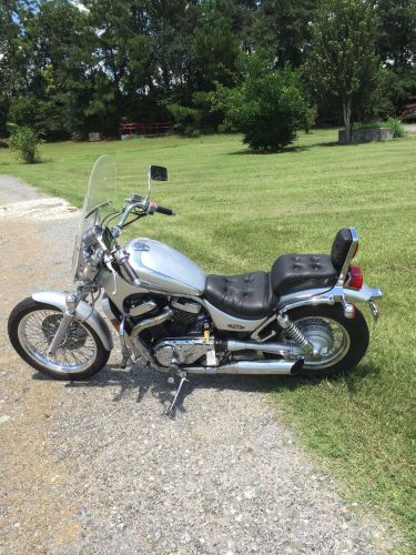 2003 suzuki intruder