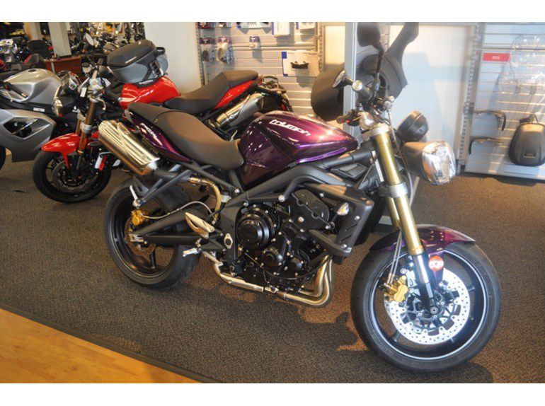 2012 triumph street triple 