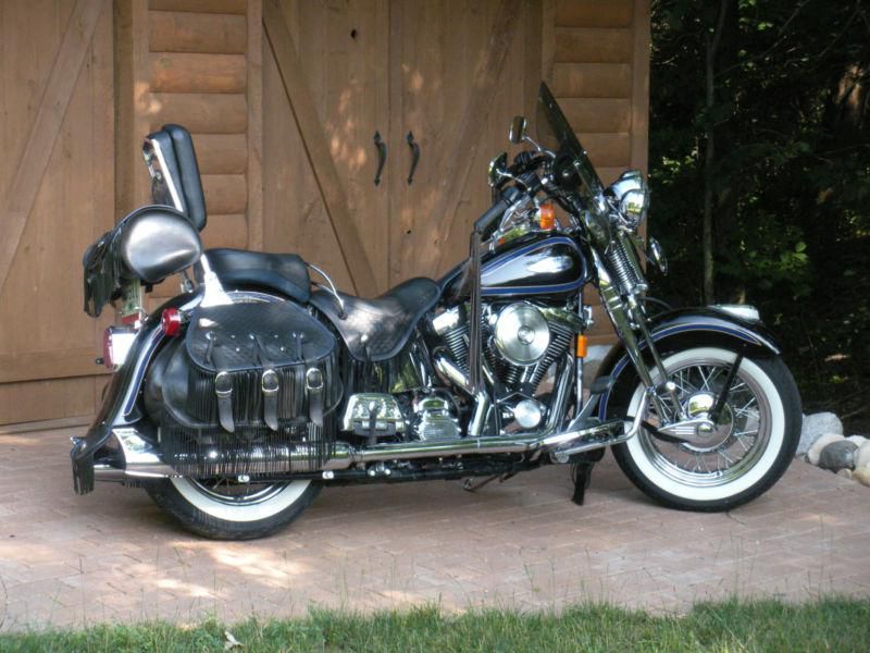 Softail Harley Davidson Heritage Springer FLSTS 1998 Black w/blue trim low miles