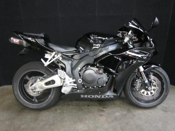 2006 honda cbr1000rr (cbr1000rr)