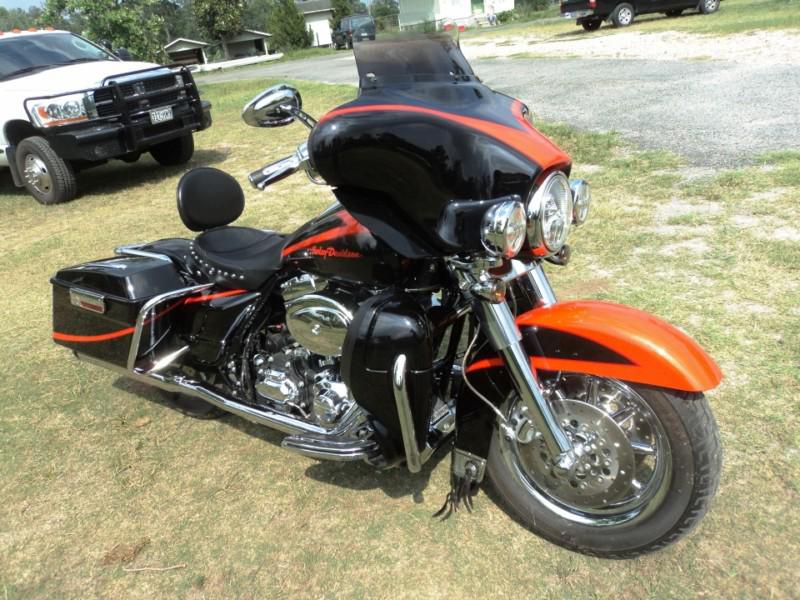 2007 Harley Davidson FLHCUSE2 CVO 110 CI Touring Ultra Classic Screaming Eagle