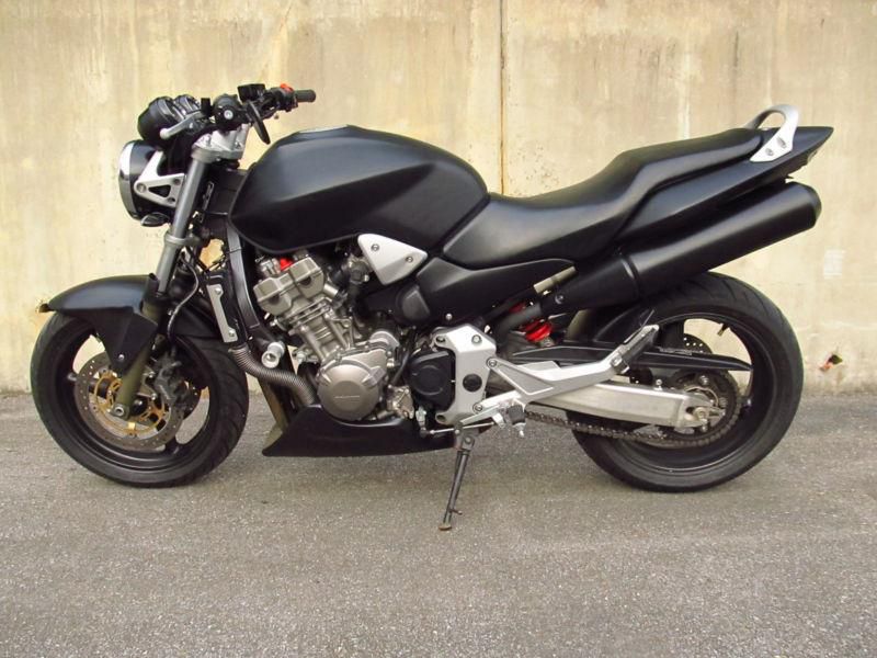 2003 Honda 919 Hornet CB900F motorcycle, low for sale on 
