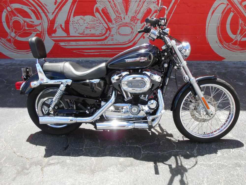 2009 Harley-Davidson Sportster XL 1200 Cruiser 