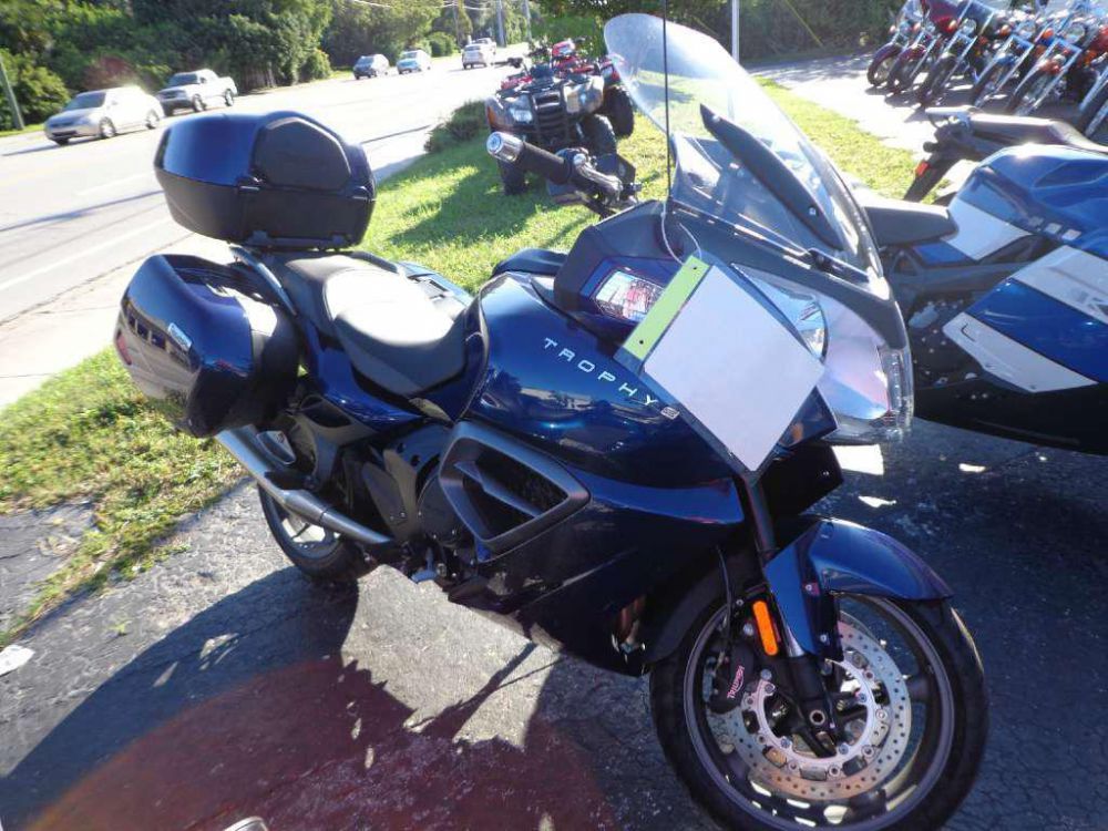 2013 triumph trophy se - pacific blue  touring 