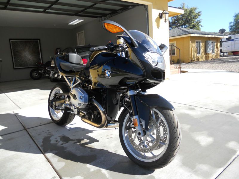 2007 bmw r1200s excellent condition 