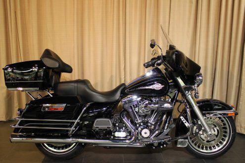 2012 Harley-Davidson Touring FLHTC - Electra Glide Ultra Clas Cruiser 