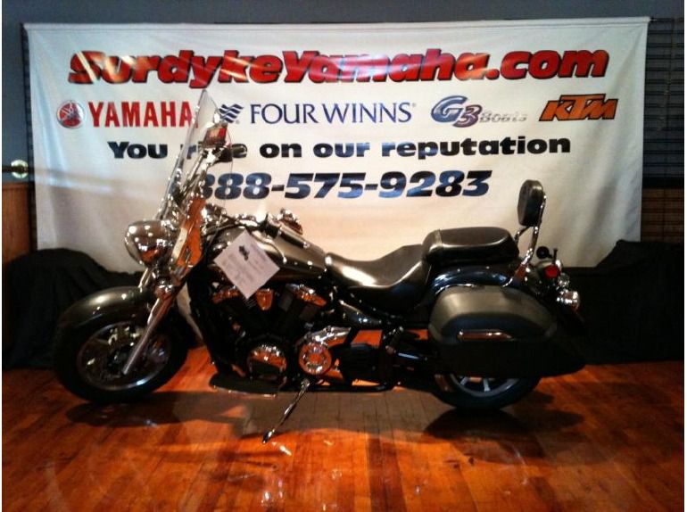 2012 yamaha v star 1300 tourer 