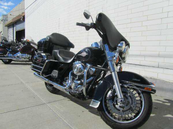 2011 harley-davidson flhtc electra glide classic  cruiser 