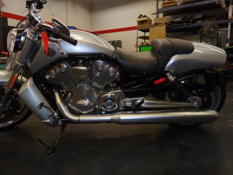 2011 Harley-Davidson VRSC V-Rod Muscle - VRSCF Sportbike 