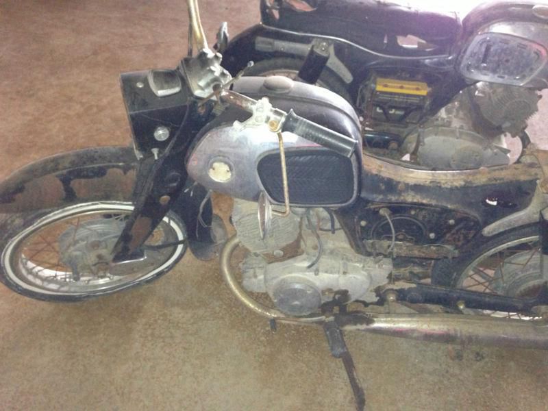 3 HONDA 160cc DREAM MOTORCYCLES 1960'S ERA ALL FOR PARTS reduced price