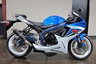 Suzuki : gs 2011 blue suzuki gsxr600!