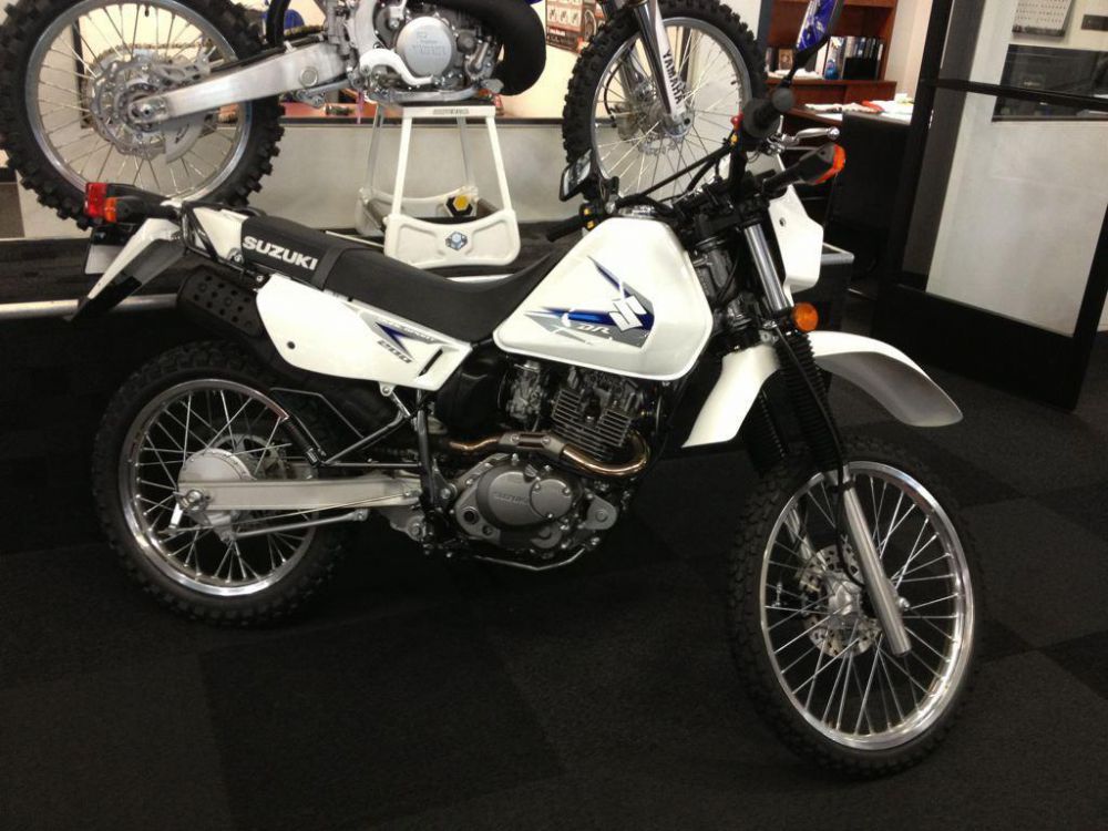 2013 suzuki dr200se  dual sport 