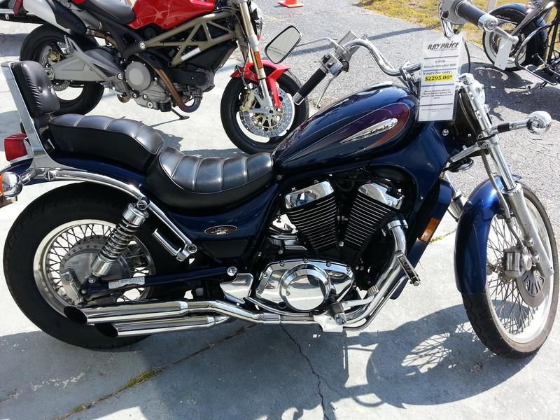 1999 Suzuki INTRUDER Cruiser 