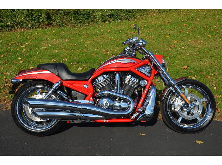 2006 Harley-Davidson VRSCSE2 SCREAMIN' EAGLE V-ROD CVO 