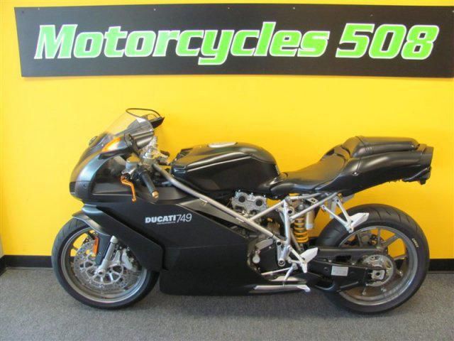 2006 Ducati 749 Dark Standard 