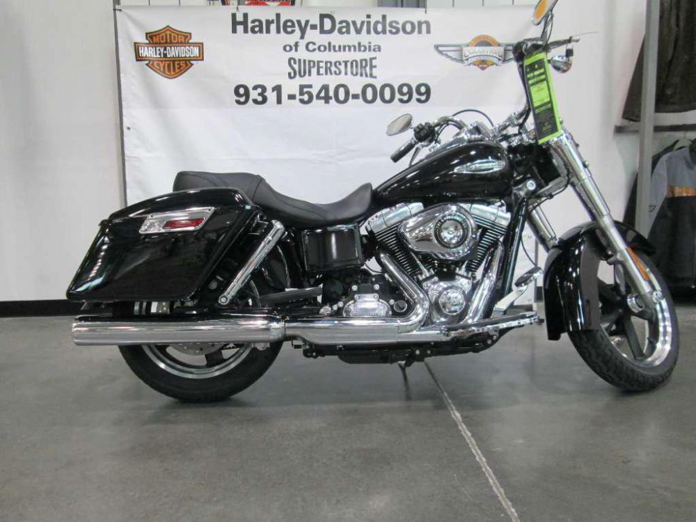 2013 Harley-Davidson FLD Dyna Switchback Cruiser 