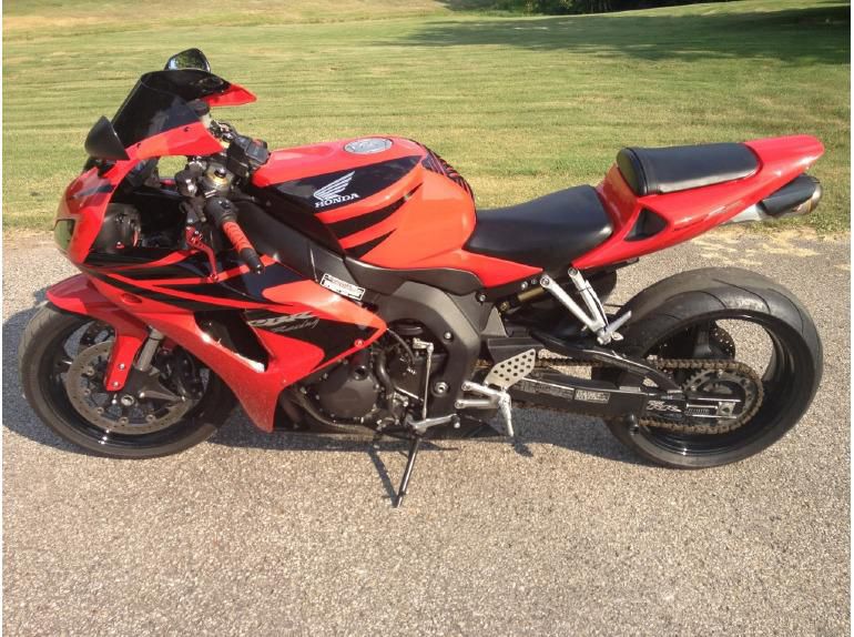 2007 Honda Cbr 1000RR Sportbike 