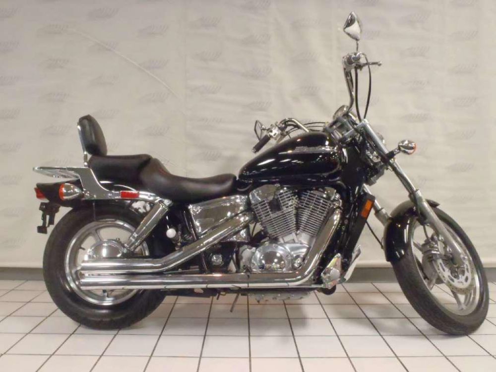 2007 honda shadow spirit (vt1100c)  cruiser 