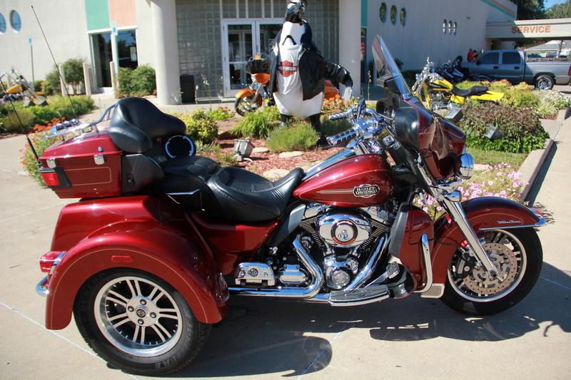 2009 Harley-Davidson FLHTCUTG - Tri Glide Ultra Classic Touring 