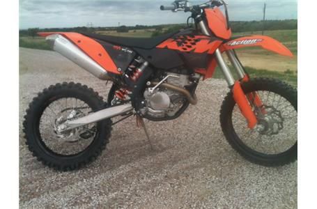 2009 KTM 250 XCF-W Dirt Bike 