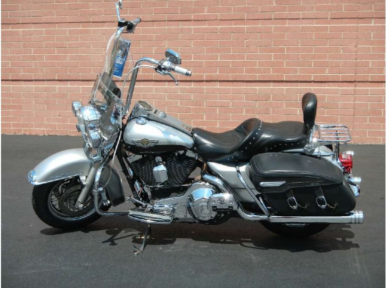 2003 harley-davidson flhrci road king classic 