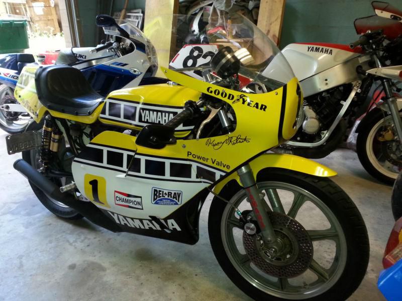 1977 yamaha rd400 kenny roberts vintage race bike