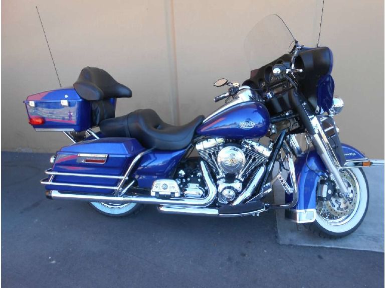 2009 Harley-Davidson FLHTC Electra Glide Classic 