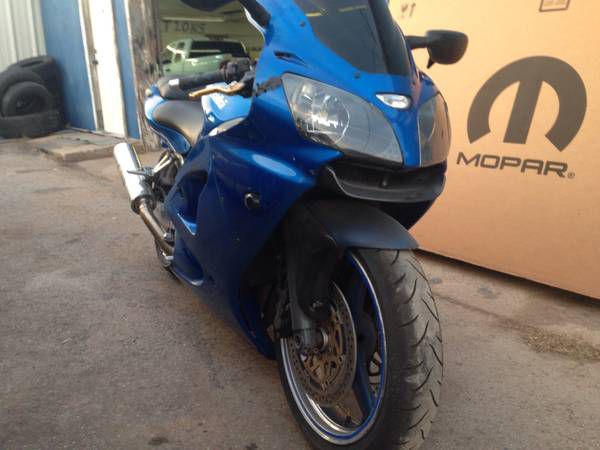 2001 Kawasaki ninja 600 fully custom