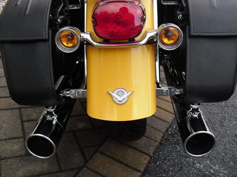 2005 Harley-Davidson Touring FLHRS Road King Custom