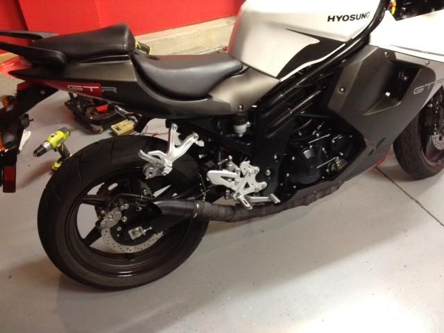 2013 HYOSUNG GT650R GTR 650 LOW MILES LIKE BRAND NEW - NICE UPGRADES - 800 MILES, US $2,000.00, image 3