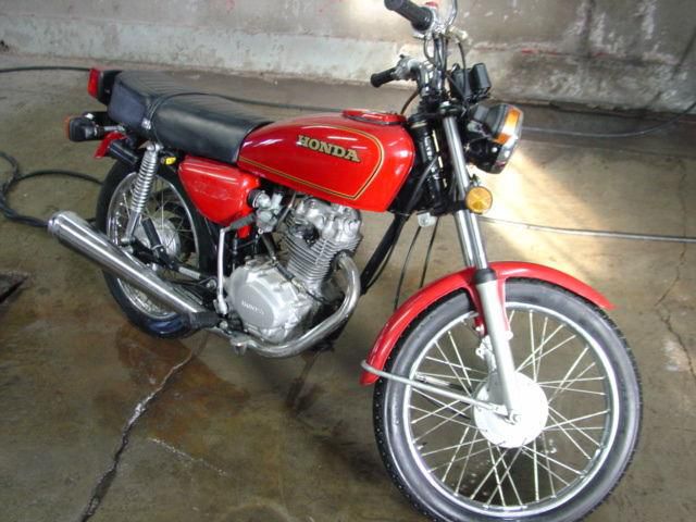 1980 HONDA CB125 CB 125 CAFE RACER MOTOR CYCLE VERY RARE ONE OWNER 1288 MILES