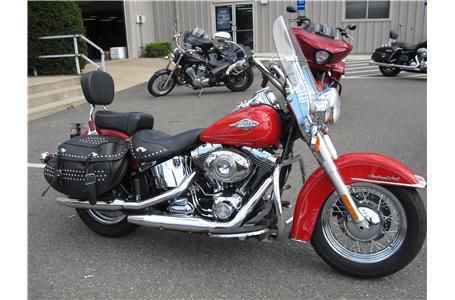 2010 Harley-Davidson FLSTC Heritage Softail Classic Cruiser 
