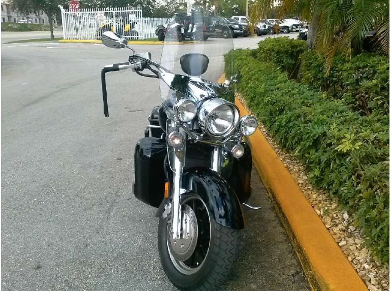 2006 Yamaha Royal Star Midnight Tour Deluxe , $7,993, image 4