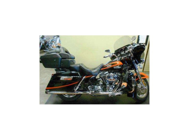 2007 Harley-Davidson FLHTCUSE2 Screamin' Eagle Ultra Classic 