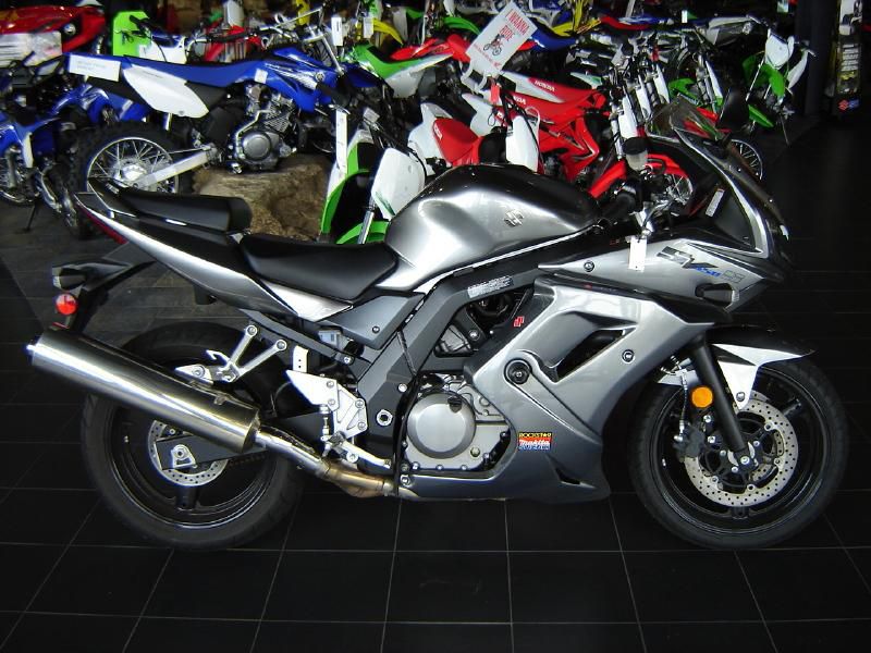 2009 suzuki sv650s   