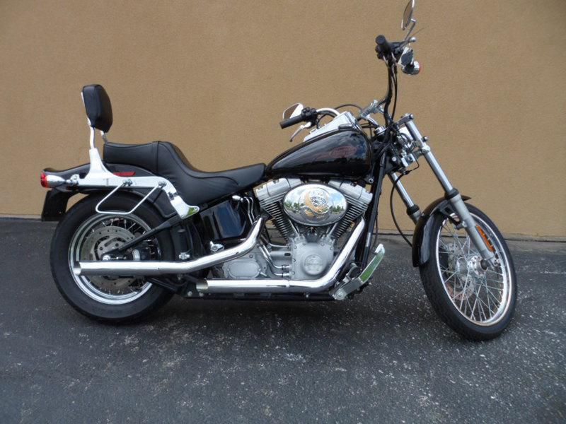 2004 Harley-Davidson FXST - Softail Standard Cruiser 