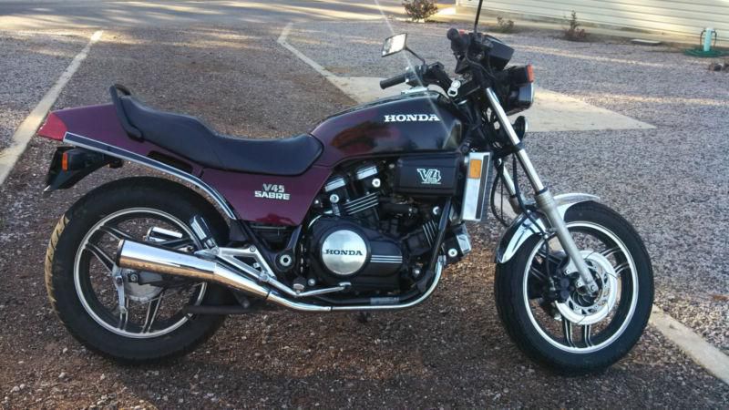 1983 Honda V45 Sabre 750 9109 miles