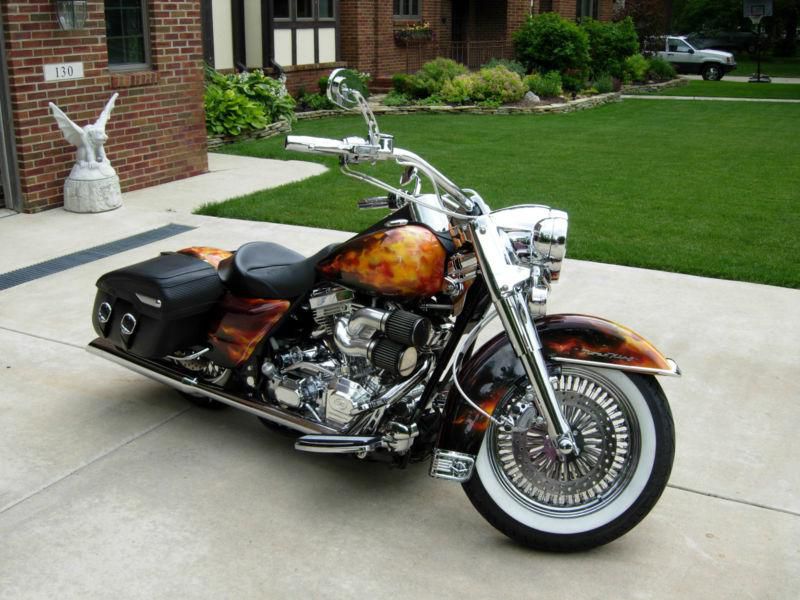 2001 Harley Davidson Road King Classic Custom Motorcycle