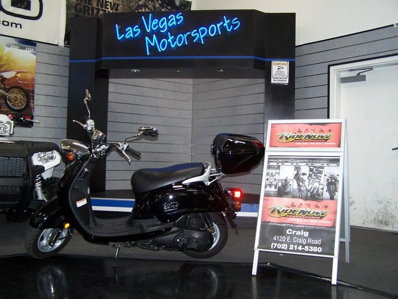 2008 Yamaha Vino 125 Moped 