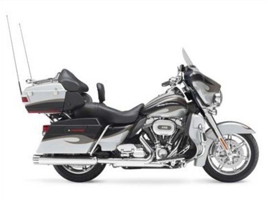 2013 harley-davidson flhtcuse8 cvo ultra classic electra glide 